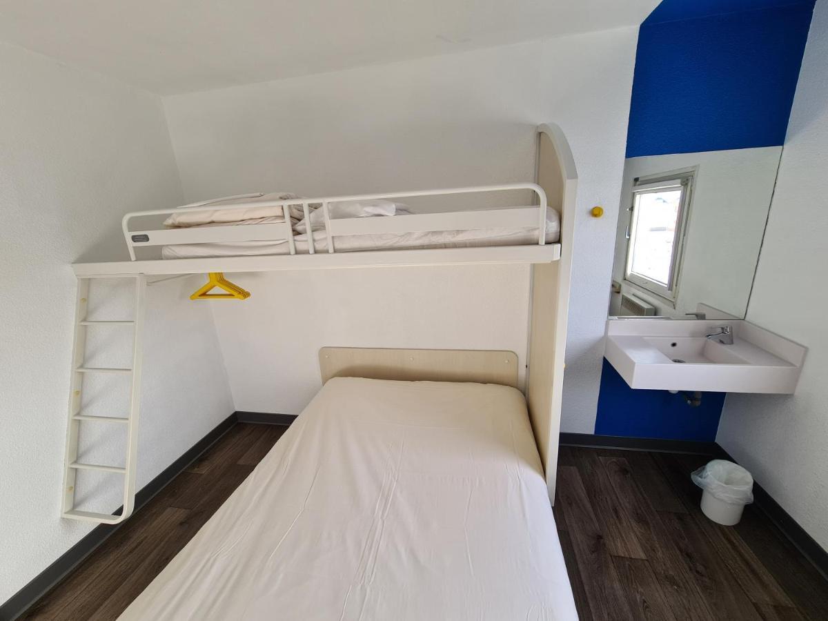 hotelF1 Pontarlier Buitenkant foto